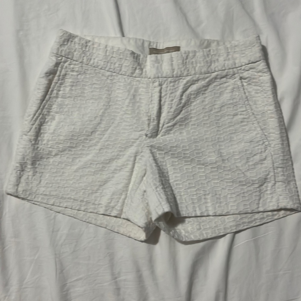 Banana Republic white textured Hampton Fit shorts